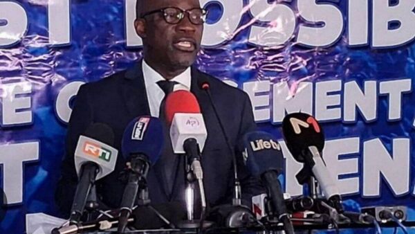 Présidentielle 2025: Charles Blé Goudé appelle les Ivoiriens à transformer leur soif de changement dans les urnes - Sputnik Afrique