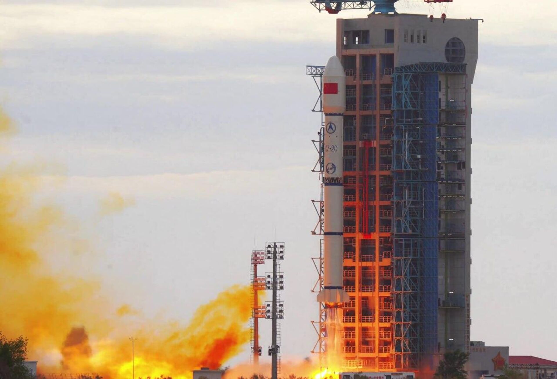 Chine: lancement réussi d'un satellite d'essai pour les technologies d'Internet par satellite - Sputnik Afrique, 1920, 16.09.2025