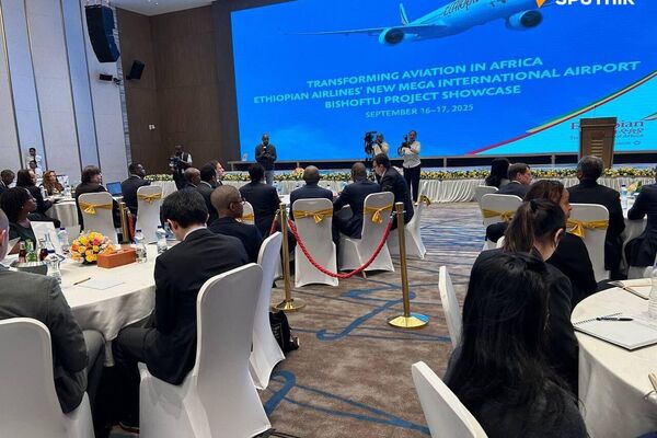 Ethiopian Airlines dévoile son projet d'aéroport géant de Bishoftu Ethiopian Airlines dévoile son projet d'aéroport géant de Bishoftu - Sputnik Afrique