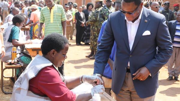 La bataille passe seulement par les urnes au Malawi - Sputnik Afrique