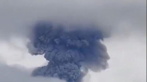 #viral | Alert in Indonesia: New Eruption of Mount Merapi - Sputnik Africa