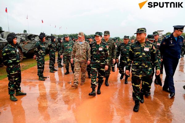 La Russie et le Laos lancent des exercices militaires conjoints - Sputnik Afrique