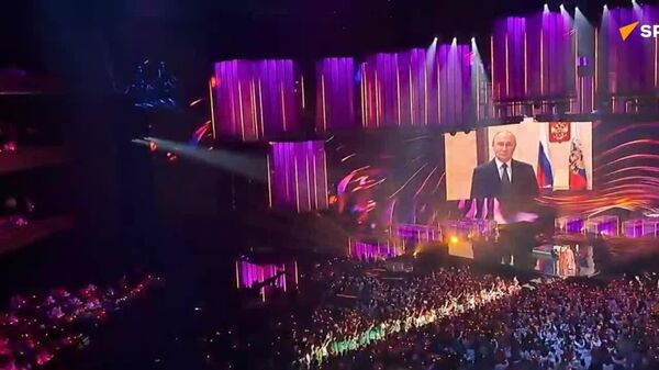 Vladimir Poutine s'est adressé aux participants du concours Intervision - Sputnik Afrique