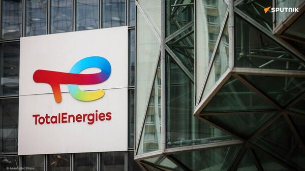 TotalEnergies contraint à la transparence: le tribunal de Paris ordonne la transmission de documents clés sur ses projets en Ouganda et Tanzanie TotalEnergies contraint à la transparence: le tribunal de Paris ordonne la transmission de documents clés sur ses projets en Ouganda et Tanzanie - Sputnik Afrique