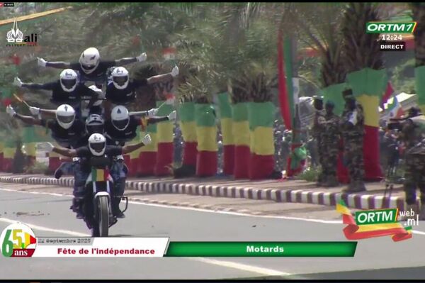 Moments forts du défilé militaire du Mali en images! - Sputnik Afrique