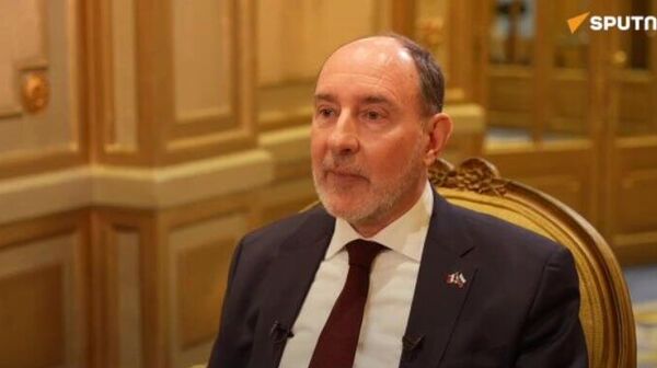 Le petit-fils de Charles de Gaulle a ironisé au sujet des sanctions de Kiev à son encontre - Sputnik Afrique