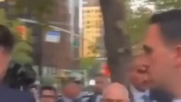 New York sens dessus dessous: Erdogan lui aussi bloqué dans la rue - Sputnik Afrique