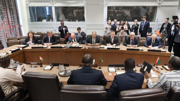 La Russie souhaite poursuivre sa coopération avec les pays de l'AES dans le cadre d'un format quadrilatéral - Lavrov - Sputnik Afrique