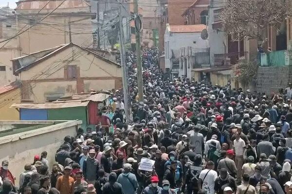 Les manifestations dégénèrent à Madagascar, l'île sous tension - Sputnik Afrique