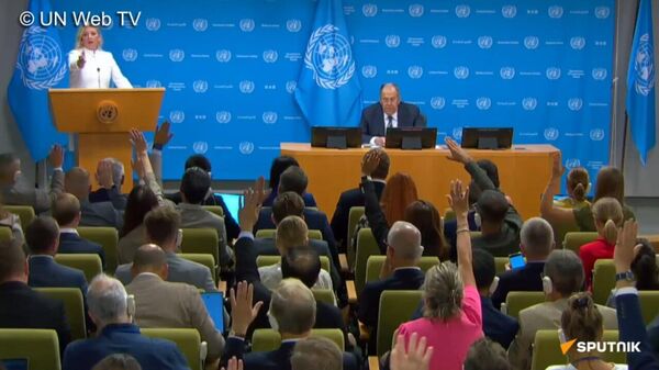 Le troisième cycle de consultations entre la Russie et les États-Unis sur les irritants bilatéraux aura lieu cet automne - Lavrov - Sputnik Afrique