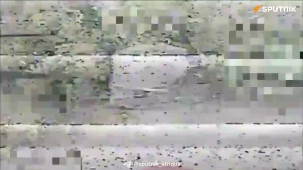 ▶ Un char ukrainien pulvérisé par des drones russes - Sputnik Afrique