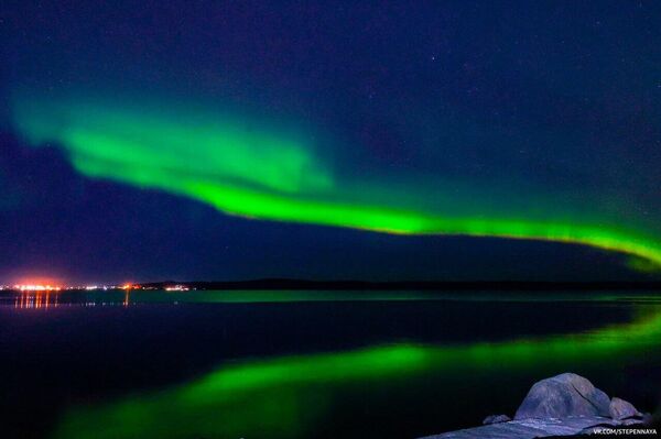 Les Russes partagent de fascinantes photos d'aurores boréales Les Russes partagent de fascinantes photos d'aurores boréales - Sputnik Afrique