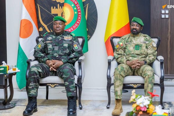 Le Président nigérien en visite d'amitié et de travail au Mali - Sputnik Afrique