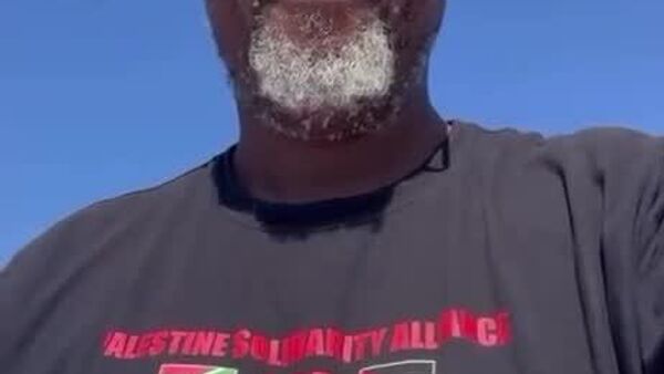 Nkosi Zwelivelile Mandla Mandela, petit-fils de l'ex-Président sud-africain Nelson Mandela, faisait partie d'un convoi en route vers Gaza, selon la flottille Sumud - Sputnik Afrique