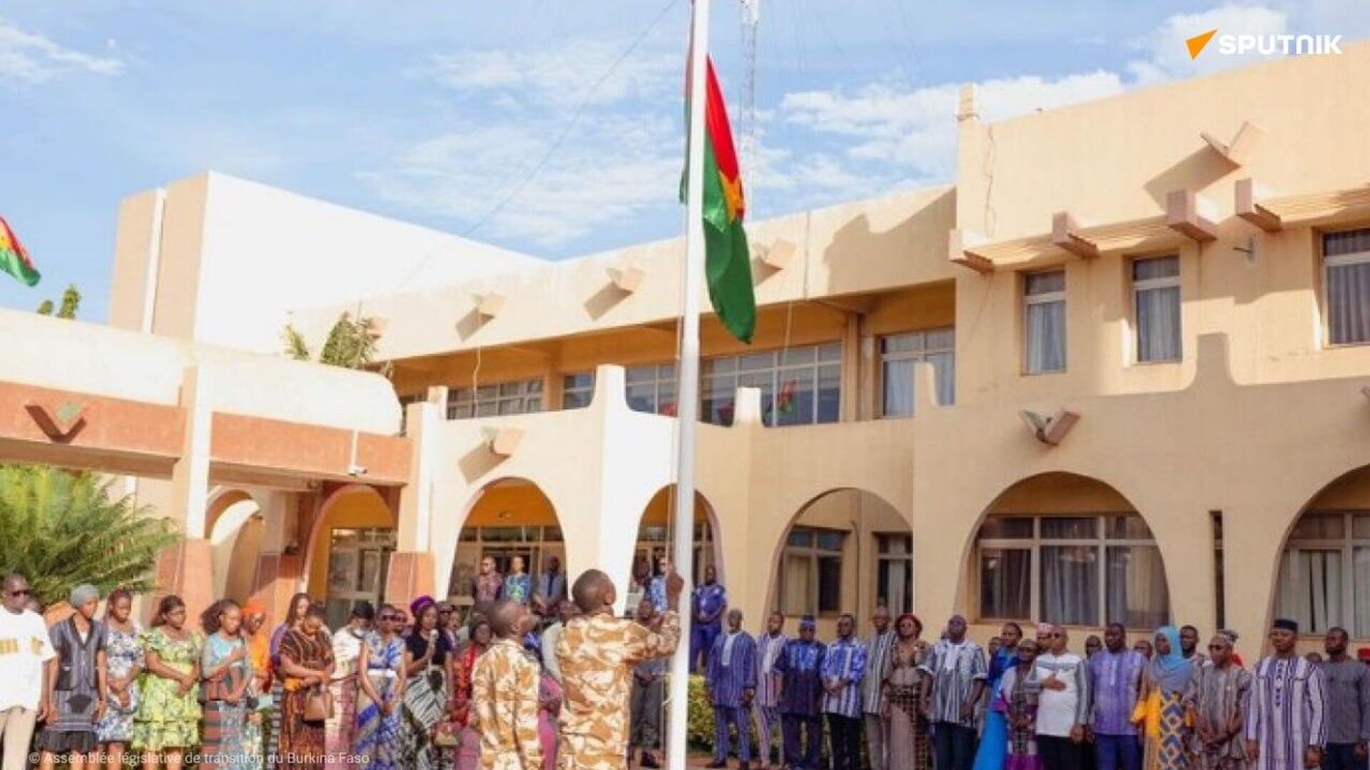 Ibrahim Traoré: Celui qui rackette le peuple ou détourne les maigres ressources de l’État n’est pas un révolutionnaire: il est l’ennemi de la Patrie - Sputnik Afrique, 1920, 03.10.2025