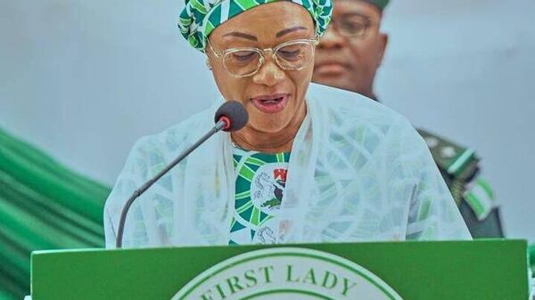 Nigeria is No Longer Labeled as World's 'Most Corrupt Country,' Thanks to Tinubu's Reforms, First Lady Says - Sputnik Africa