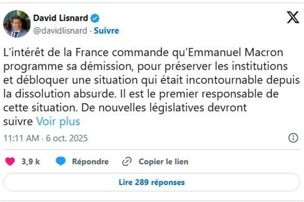 Les élites politiques françaises appellent à la destitution de Macron après la démission de Lecornu - Sputnik Afrique