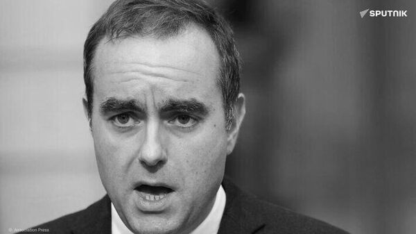 La France est dans une impasse et le pays est extrêmement désuni - Sputnik Afrique