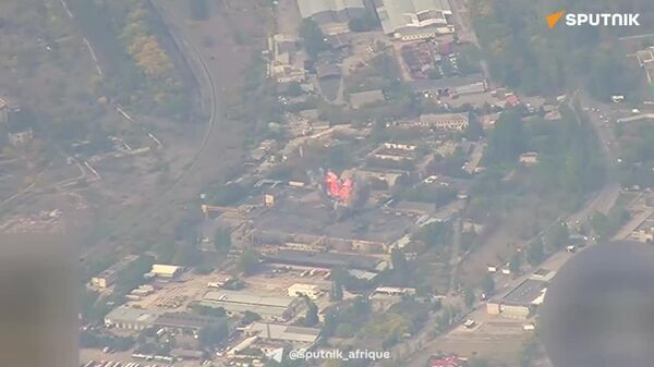 ▶ Des missiles russes Iskander réduisent au néant un centre ukrainien de production de drones - Sputnik Afrique