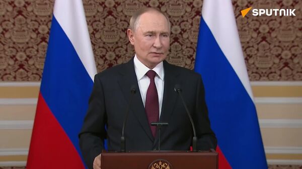Russia's response to talk of a potential transfer of Tomahawk missiles to Kiev is to strengthen its air defense system, Putin says - Sputnik Africa