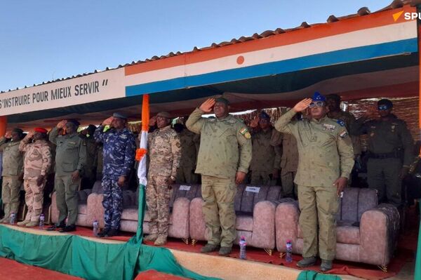 L'armée nigérienne se renforce avec près de 2 L'armée nigérienne se renforce avec près de 2 - Sputnik Afrique
