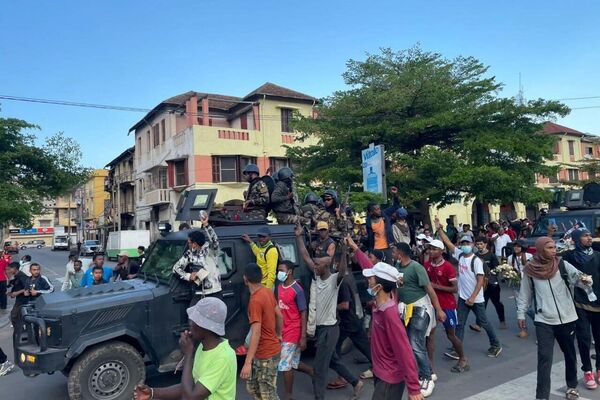 À Madagascar, un contingent militaire appelle à refuser les ordres de tirer sur les manifestants - Sputnik Afrique