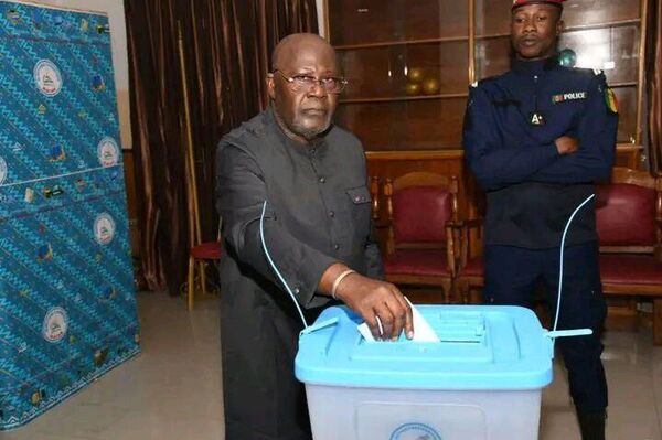 Présidentielle camerounaise: ça vote aussi depuis l'étranger - Sputnik Afrique