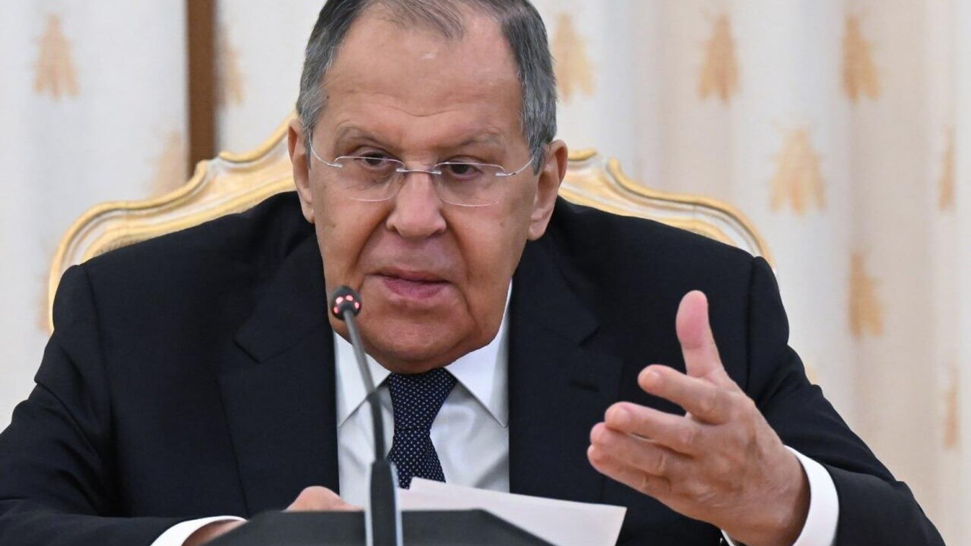 Russia Hopes for the Success of the Summit in Sharm El-Sheikh But Does Not Wish to Interfere, Lavrov Says Russia Hopes for the Success of the Summit in Sharm El-Sheikh But Does Not Wish to Interfere, Lavrov Says - Sputnik Africa, 1920, 13.10.2025