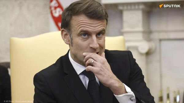 Un élu français accuse Macron de protéger les tyrans en Afrique - Sputnik Afrique