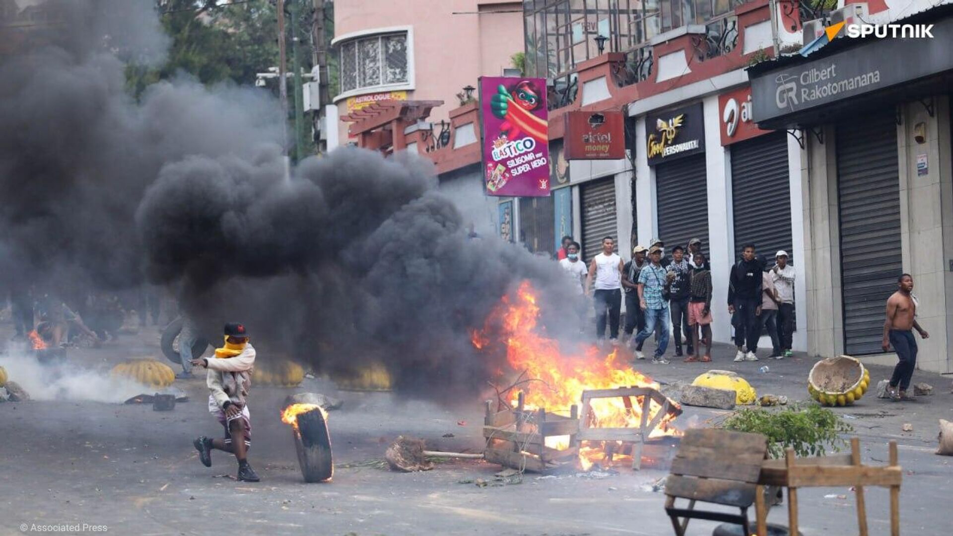 L’Union africaine se dit prête à soutenir une médiation africaine de la crise malgache L’Union africaine se dit prête à soutenir une médiation africaine de la crise malgache - Sputnik Afrique, 1920, 14.10.2025
