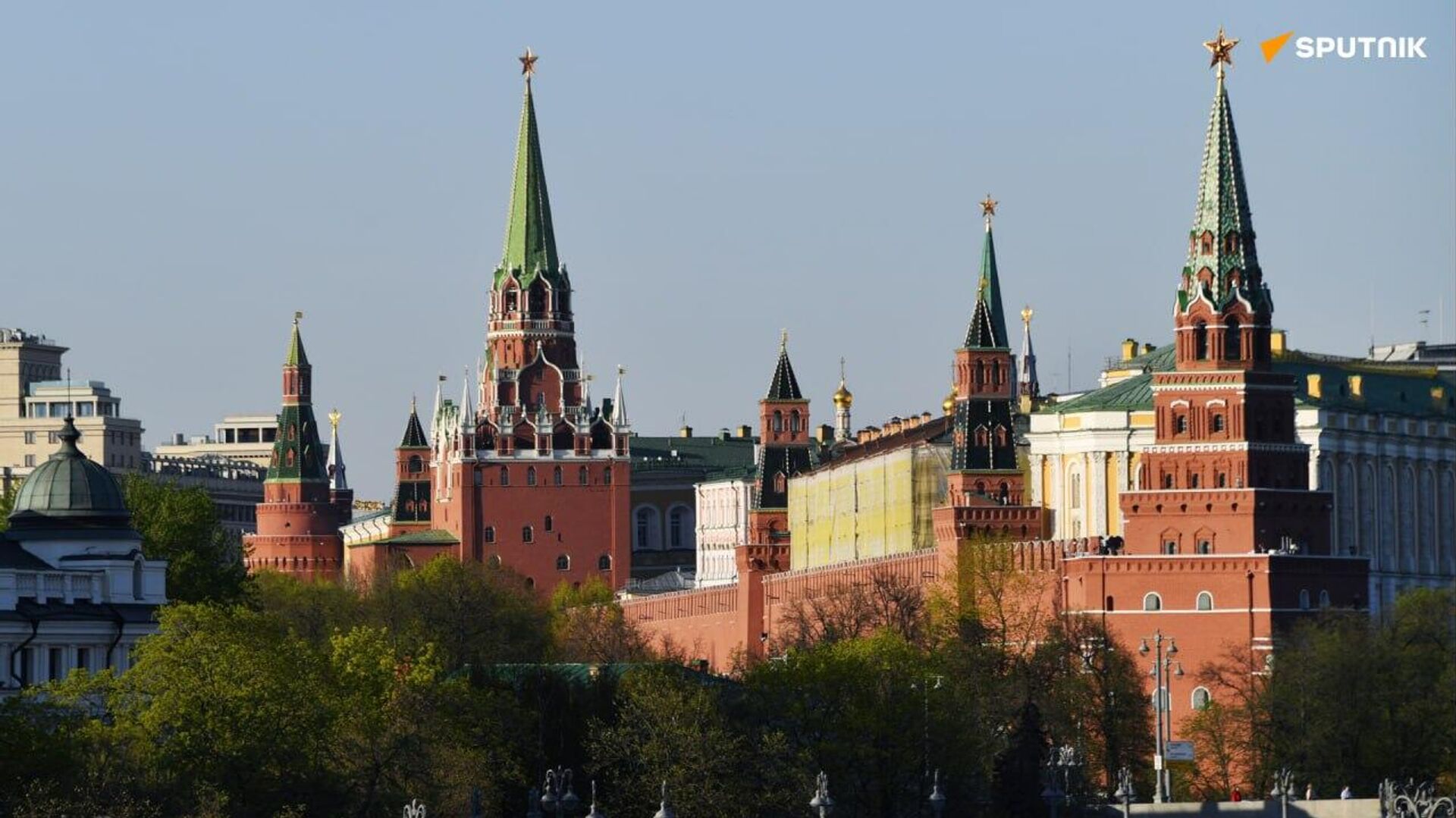 La Russie est prête à un règlement pacifique en Ukraine, mais faute d'alternatives, elle poursuit son opération militaire - Kremlin La Russie est prête à un règlement pacifique en Ukraine, mais faute d'alternatives, elle poursuit son opération militaire - Kremlin - Sputnik Afrique, 1920, 14.10.2025