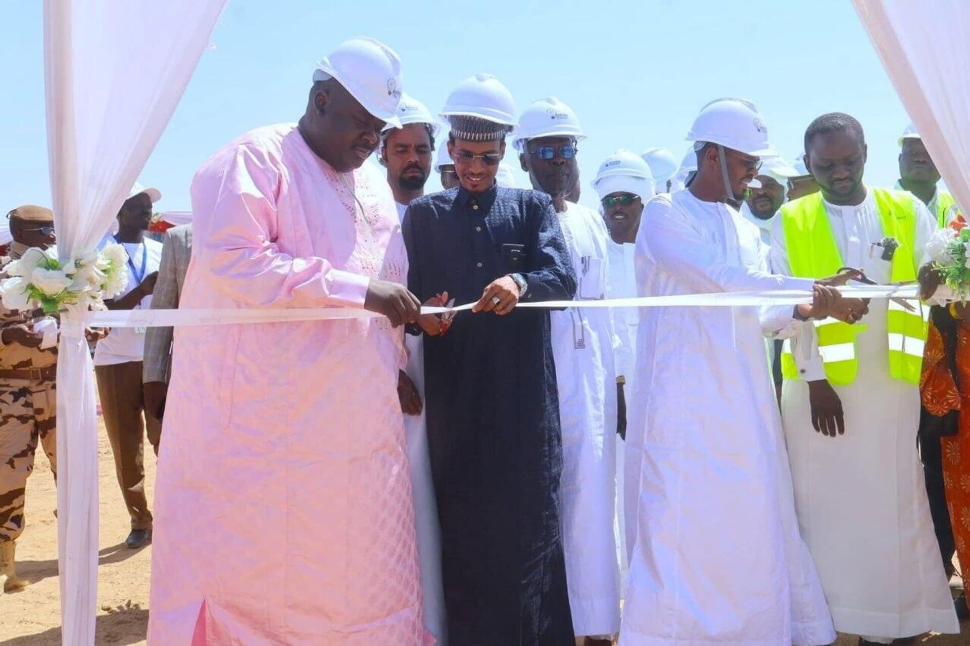 Le Tchad inaugure sa centrale photovoltaïque hybride, un grand pas vers l’autonomie énergétique Le Tchad inaugure sa centrale photovoltaïque hybride, un grand pas vers l’autonomie énergétique - Sputnik Afrique, 1920, 14.10.2025