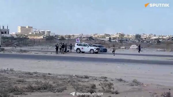 On reviendra et on reconstruira Gaza à partir de zéro: des prisonniers palestiniens relâchés se confient à Sputnik - Sputnik Afrique