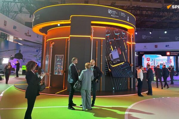 Premières images de la Semaine russe de l’énergie 2025 par un correspondant de Sputnik - Sputnik Afrique