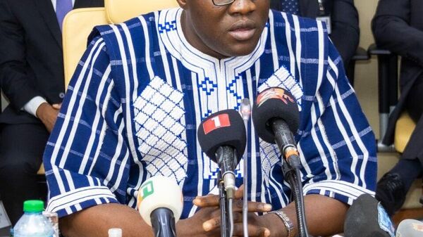 L’élection à l’UEMOA est un message fort que les États de l'AES ne sont pas faibles, souligne un essayiste burkinabè - Sputnik Afrique