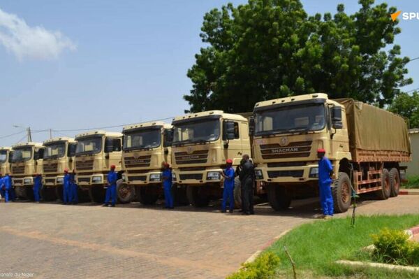 Nouvelle flotte de véhicules pour renforcer la Garde nationale du Niger Nouvelle flotte de véhicules pour renforcer la Garde nationale du Niger - Sputnik Afrique