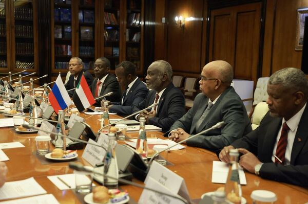 Le Soudan est un partenaire important de Moscou, déclare un vice-Premier ministre russe - Sputnik Afrique