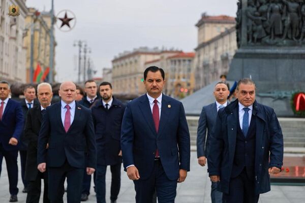 Le vice-commandant de l'Armée nationale libyenne reçu à Minsk par Alexandre Loukachenko - Sputnik Afrique