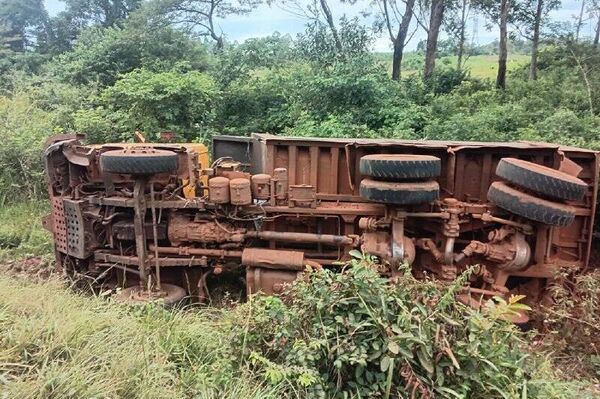 Major Road Accident Kills 63 People in Uganda Major Road Accident Kills 63 People in Uganda - Sputnik Africa
