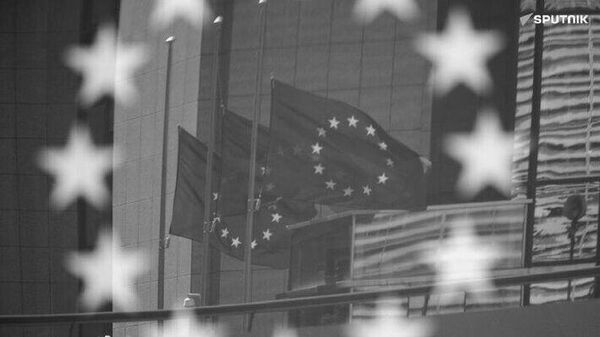 On ne sait pas trop où on va, mais on y va en klaxonnant - Sputnik Afrique