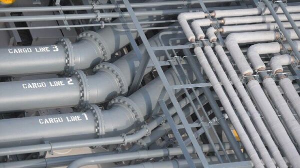 Japan Cannot Abandon Russian LNG, PM Tells Trump - Sputnik Africa