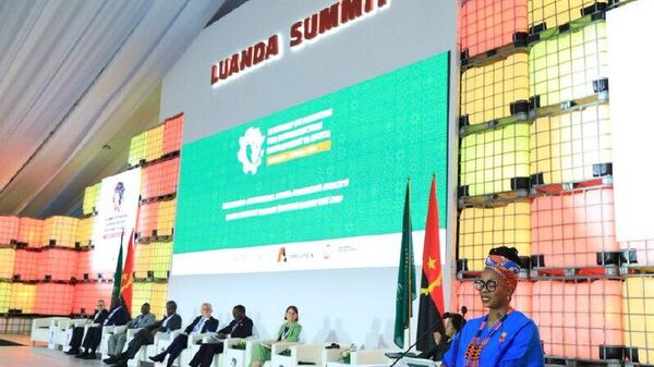 L'Afrique décroche 18 Mds USD pour son avenir à l'issue d'un forum sur le développement - Sputnik Afrique