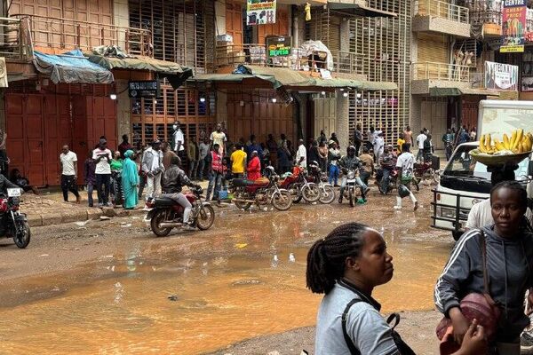 De graves inondations ont frappé la capitale ougandaise - Sputnik Afrique
