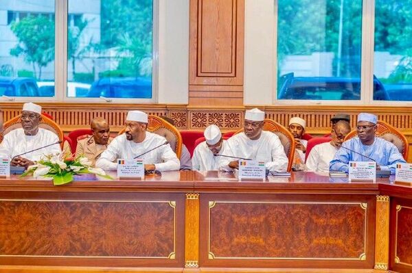 Niger’s Prime Minister Visits N’Djamena to Revive Strategic Partnership with Chad Niger’s Prime Minister Visits N’Djamena to Revive Strategic Partnership with Chad - Sputnik Africa