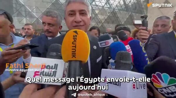 L'ouverture du Grand Musée égyptien porte un message important de l'Égypte au monde, à savoir que les Égyptiens sont capables de réussir malgré les grandes difficultés, a déclaré Fathi Sherif, ministre du Tourisme, en réponse à une question de Sputnik - Sputnik Afrique