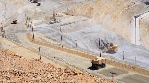 Extraction de terres rares: la Russie prend le taureau par les cornes - Sputnik Afrique