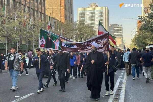 ▶ Iran: célébrations de la Journée nationale de lutte contre l'impérialisme - Sputnik Afrique