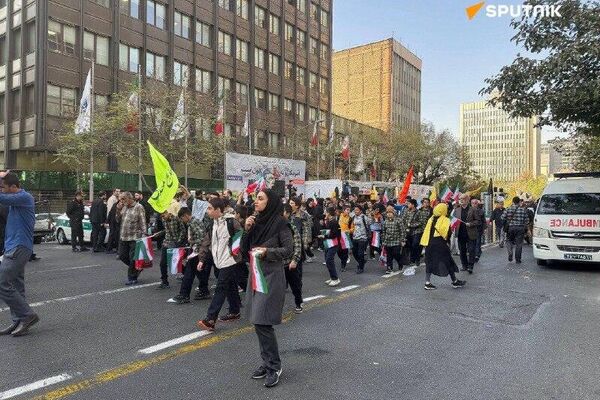 ▶ Iran: célébrations de la Journée nationale de lutte contre l'impérialisme - Sputnik Afrique