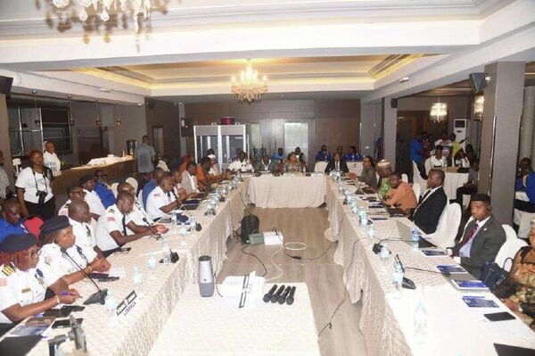 Douanes: trois pays africains unissent leurs efforts Douanes: trois pays africains unissent leurs efforts - Sputnik Afrique