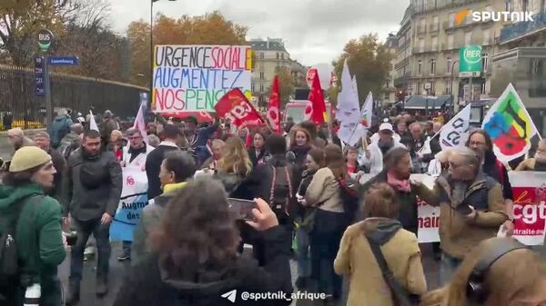 Luttons pour la justice sociale: les retraités français dans la rue - Sputnik Afrique